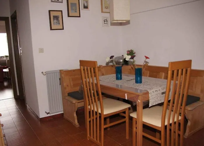 With 2 Bedrooms Zirkitz