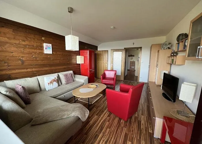 With 2 Bedrooms Ferienhaus *