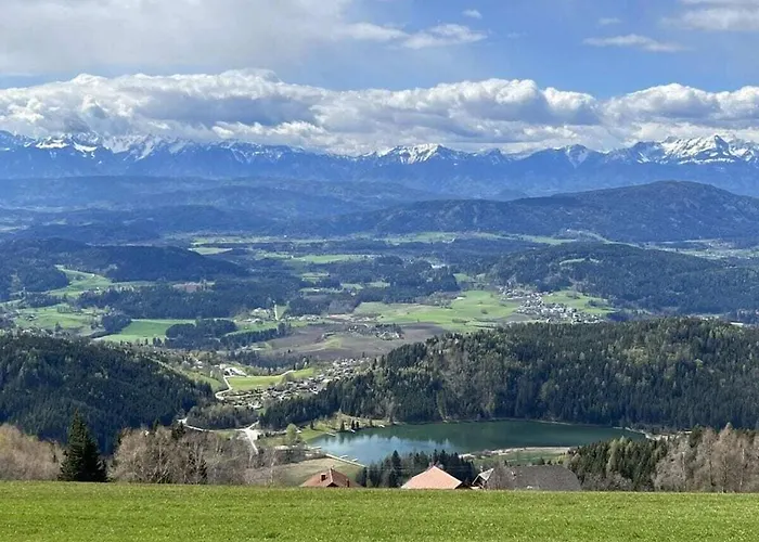 With 2 Bedrooms Zirkitz